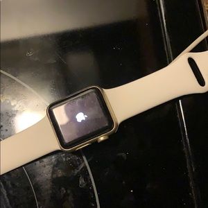 38MM Apple Watch 2 Series !!! GREAT CONDITION!!